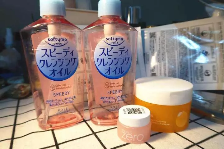 日本高丝卸妆油怎么看生产日期(1)