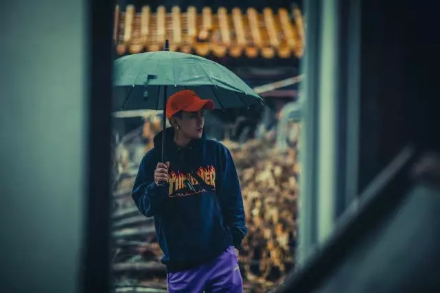 火焰字母的是什么潮牌(2)