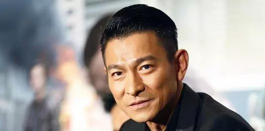 朱丽倩父亲什么时候移民过来(37)