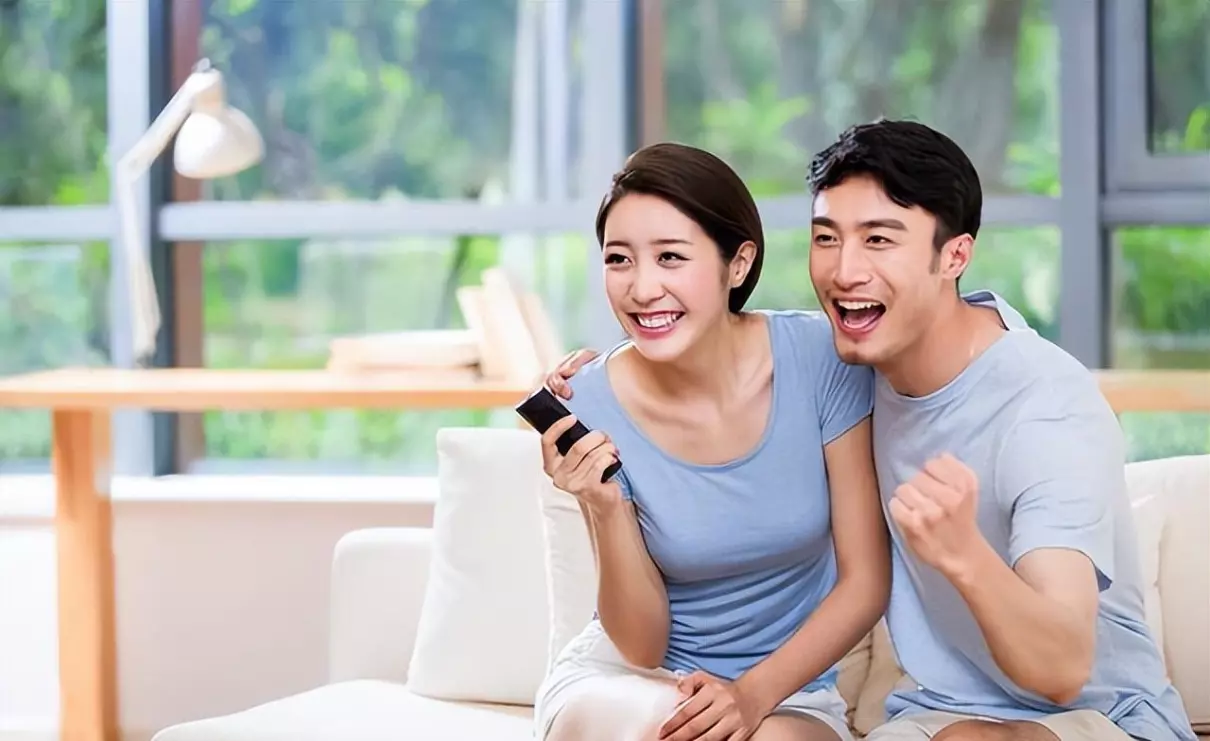 夫妻两人怎样相处才能维护感情(10)