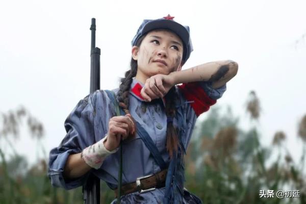 红色江山邓伟是中将吗.