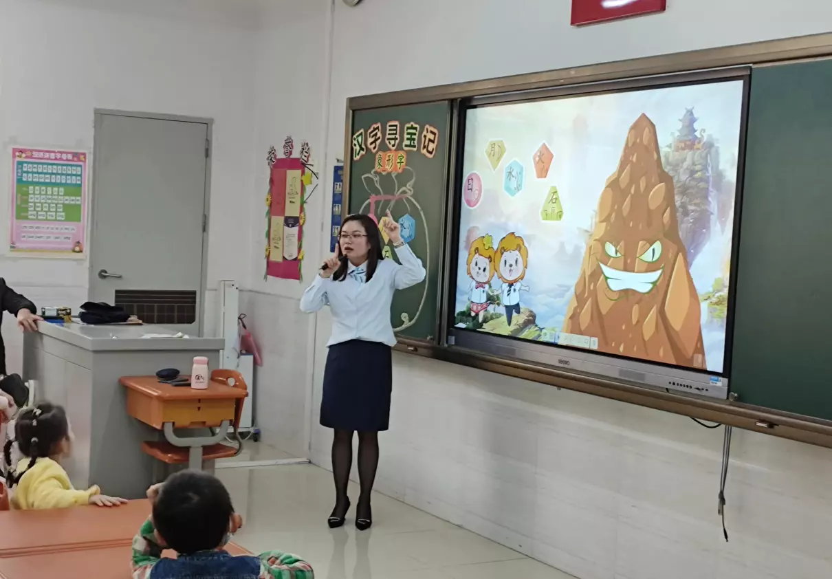 佛山外国语学校是公办还是民办(1)
