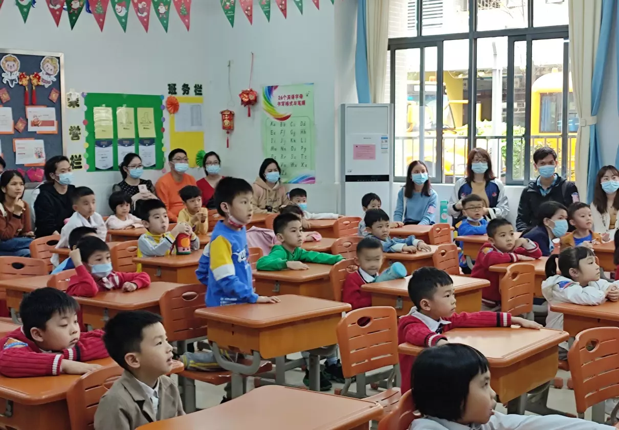 佛山外国语学校是公办还是民办(5)