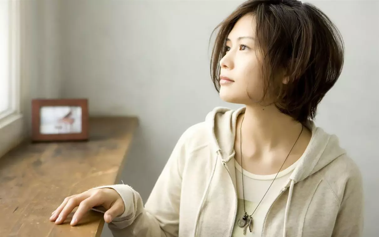 仓木麻衣是日本三线歌手吗(5)