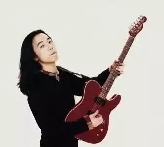黄贯中是不是亚洲第一吉他手(3)