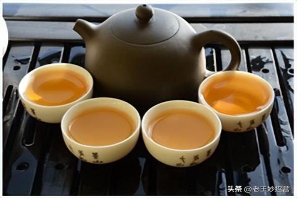 妙招姐的生活小窍门衣服染色了怎么办.