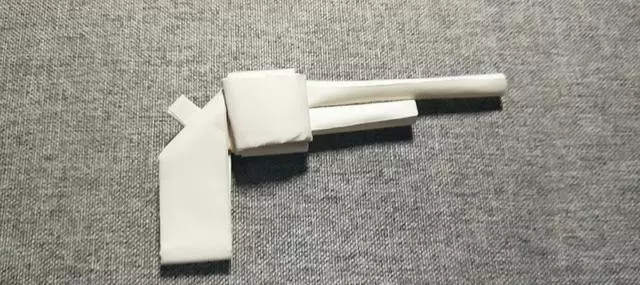 用纸做枪怎么做(36)