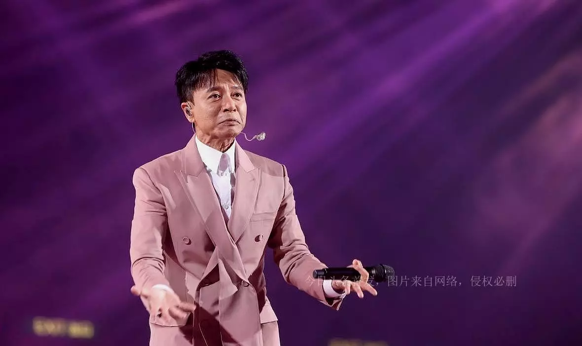 李克勤一个人飞歌词表达的意思(4)