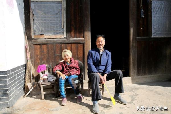 今夕何夕见此良人子兮子兮如此良人何是什么意思.