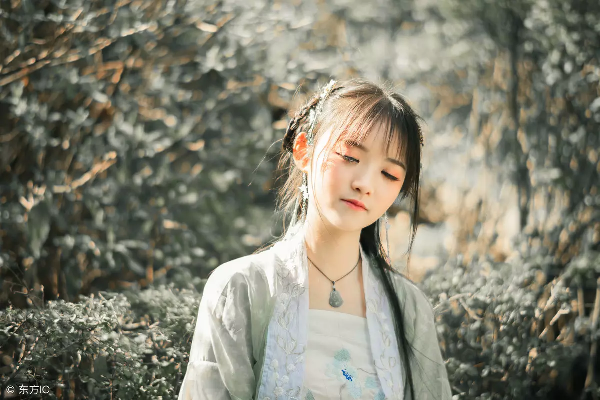 表达爱情的成语什么不止(4)
