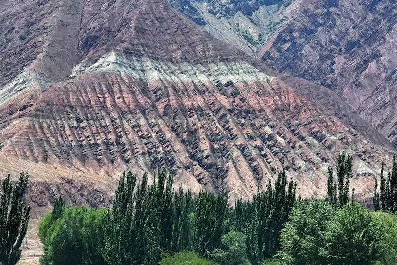 乌恰两山交汇处属于哪个乡镇(13)