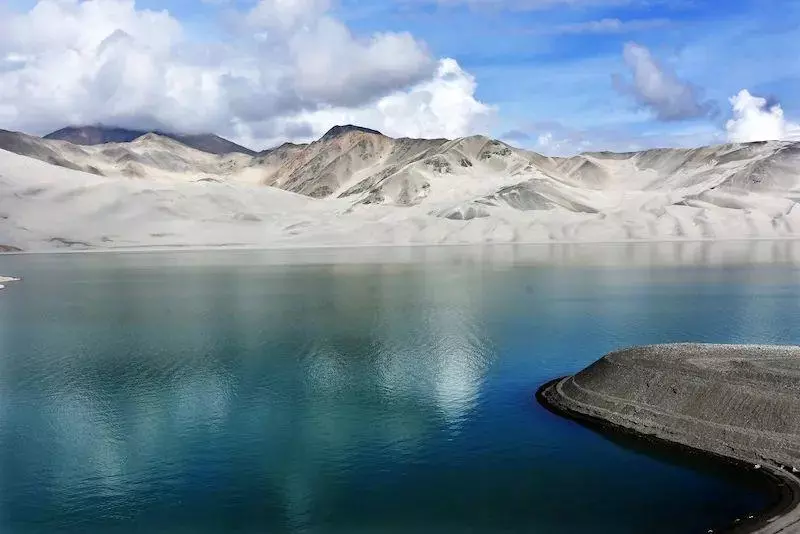 乌恰两山交汇处属于哪个乡镇(4)