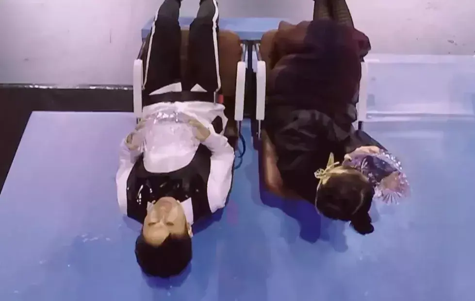 天天向上王一博泼水导演是哪一期(16)