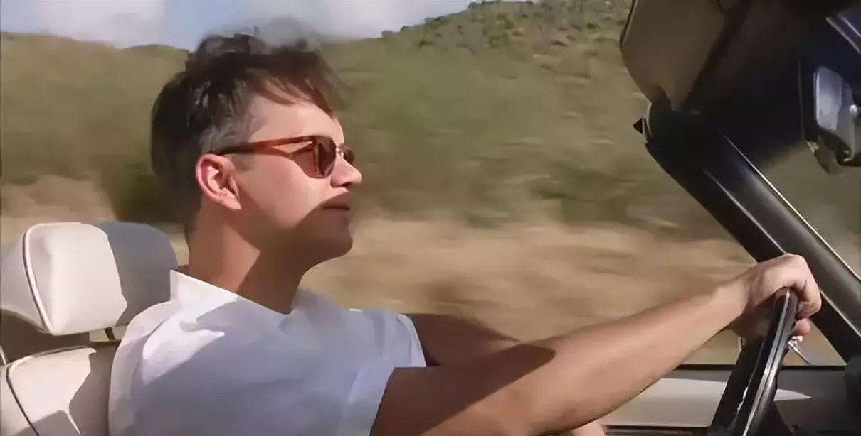 肖申克的救赎名句有些鸟是关不住的(6)