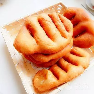 怎样炸油饼的家常做法(13)