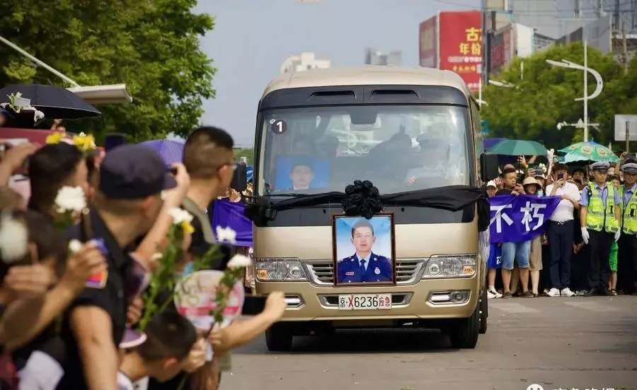 今夜德州发生地震了吗(5)