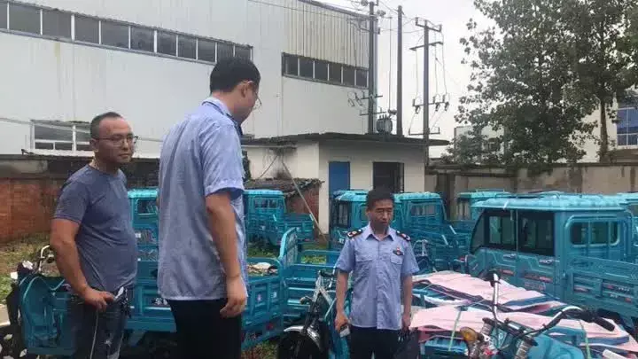 永冠电动四轮车及价格(7)