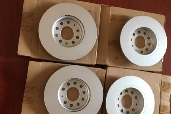 迈腾米其林雪地胎价格.