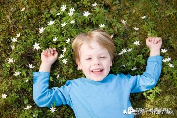 孩子睡觉弹舌是什么意思.