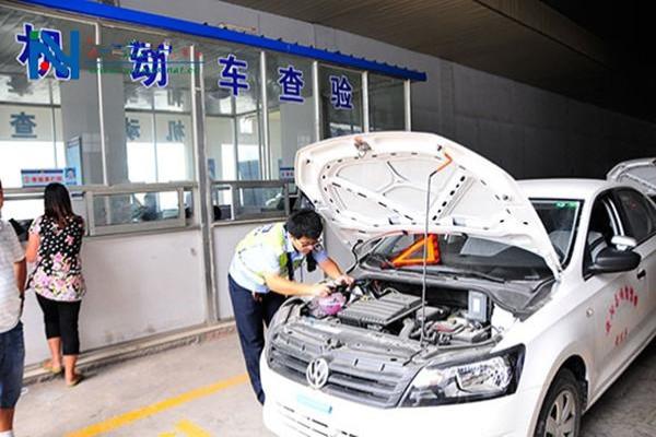 异地买车本地上牌需要什么手续.