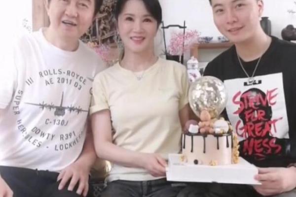 付笛生的儿子付豪的媳妇儿是谁是哪一位.