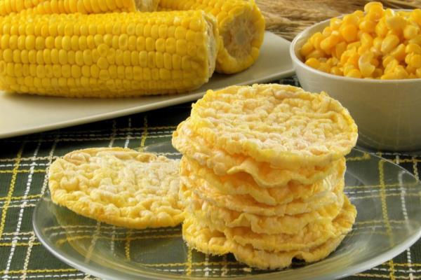 玉米面饼子热量高吗减肥能吃吗.