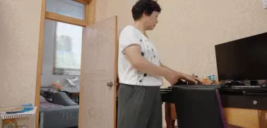 朱一旦里的演员(6)