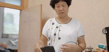 朱一旦里的演员(7)