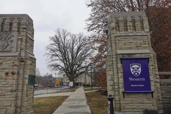 大学生申请出国留学所需要的条件.