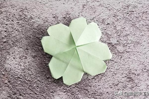 四叶草的折法两张纸怎么折.
