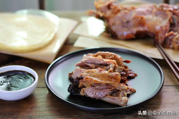 北京烤鸭的特点是什么?.