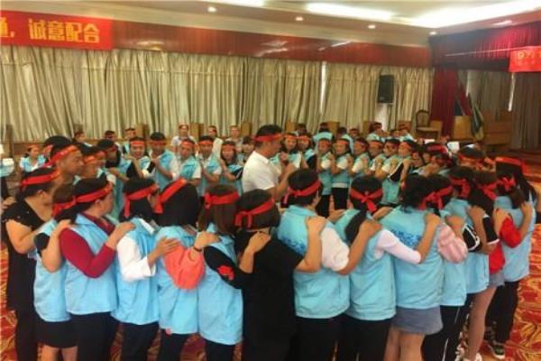 蝌蚪屋:家装建材线上线下营销一体的平台.