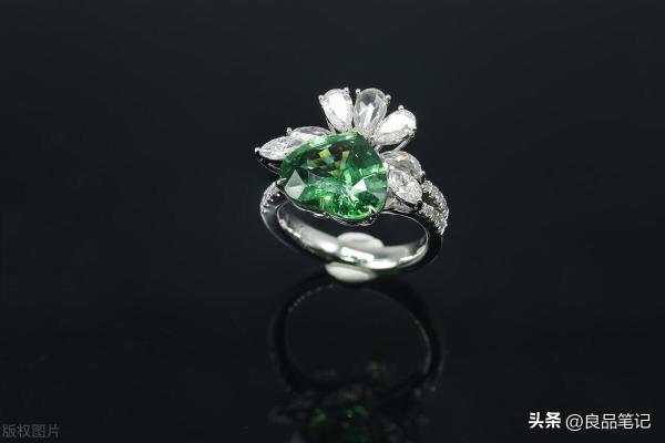 天宝石是什么石头有什么作用.