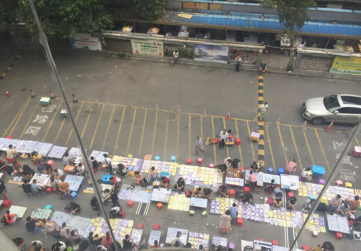 华林寺玉器批发市场玉真的吗(9)