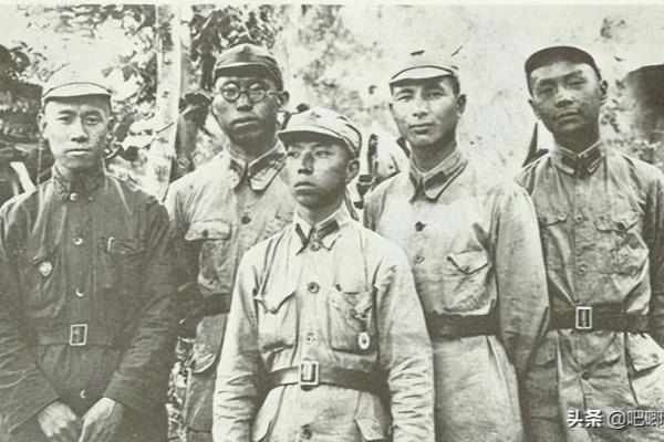 梁仁芥是梁必业亲爷爷吗.