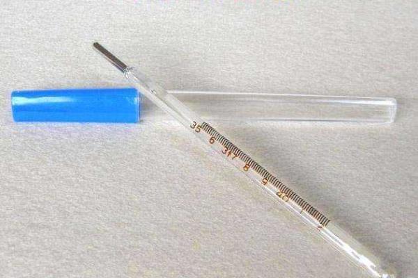 腋窝水银温度计多少度正常.