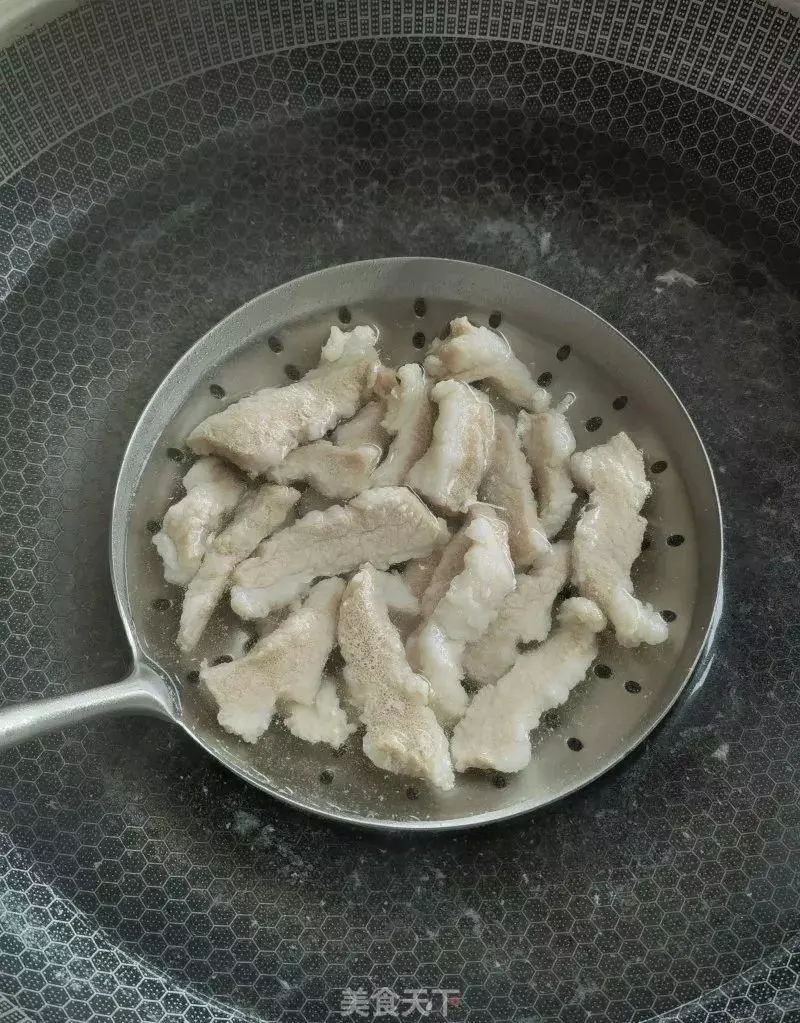 小肠灌莲子汤加什么一起炖(7)