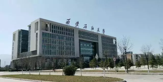 西安军事学院是985还是211(15)