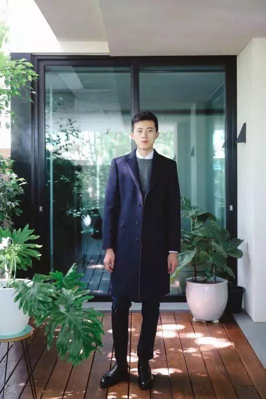 作家安东尼喜欢男生还是女生(47)