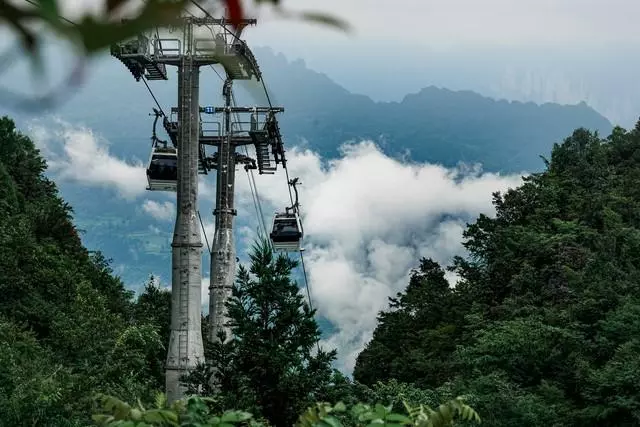 恩施大峡谷必须坐缆车上山吗(7)