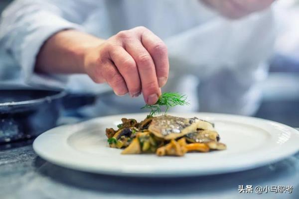 营养配餐师和公共营养师的区别.