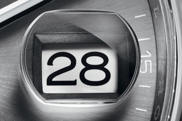 手表日历怎么调才能夜间12点跳.