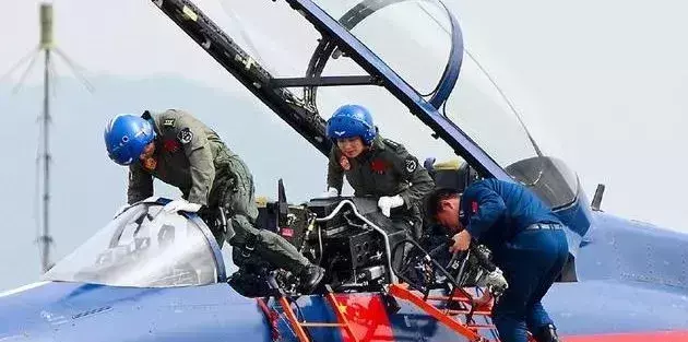 空军战士是什么级别(2)