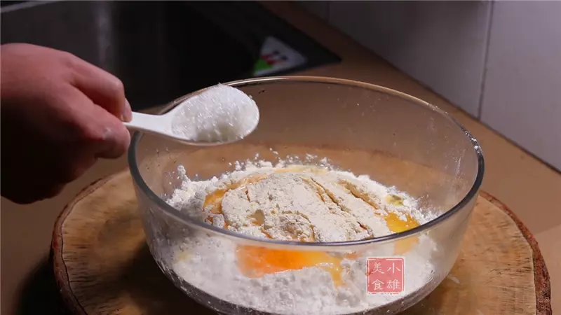 电饭煲做面包的方法 步骤和配料(2)