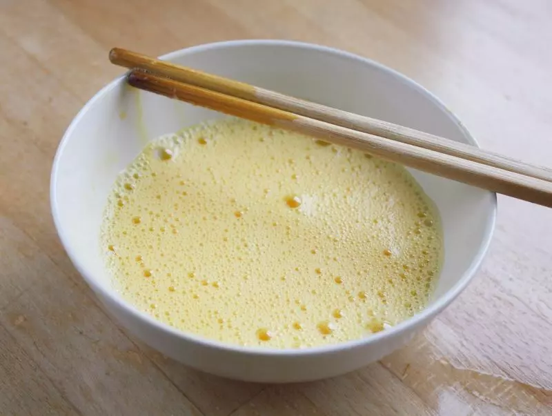 鸡蛋糕怎样蒸又滑又嫩几分钟(4)