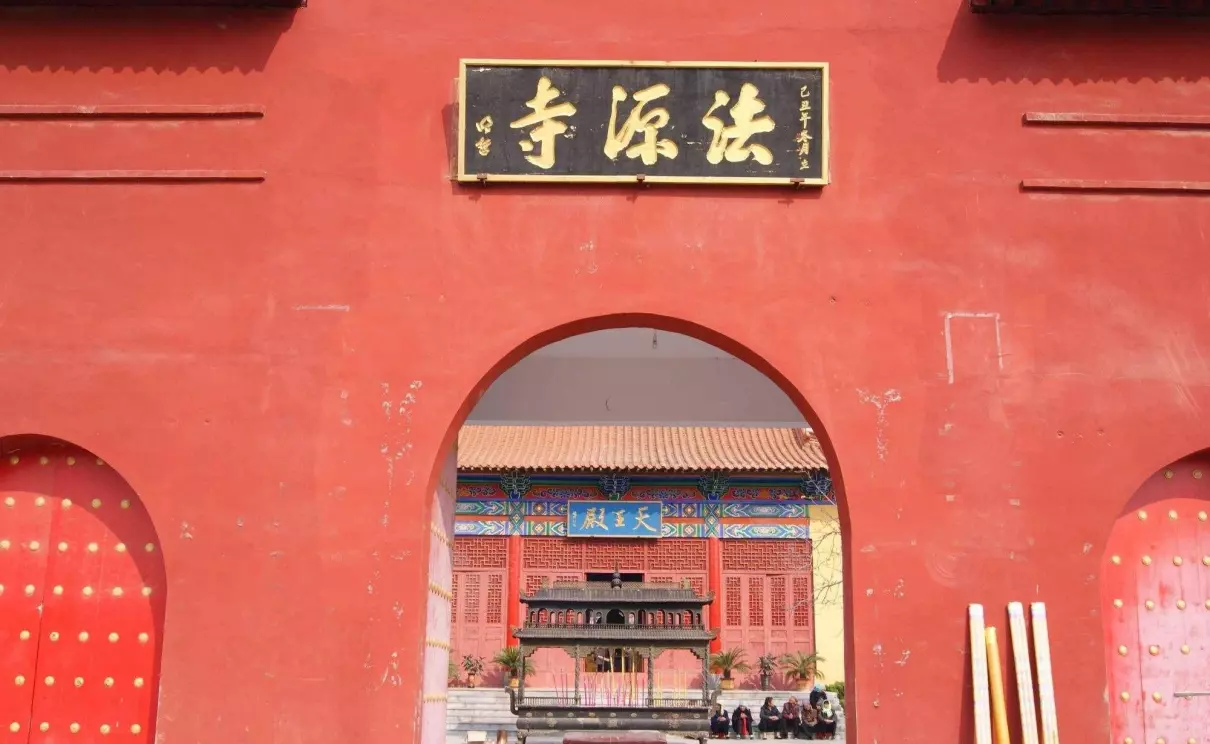 北京寺院排名求什么比较灵验(5)