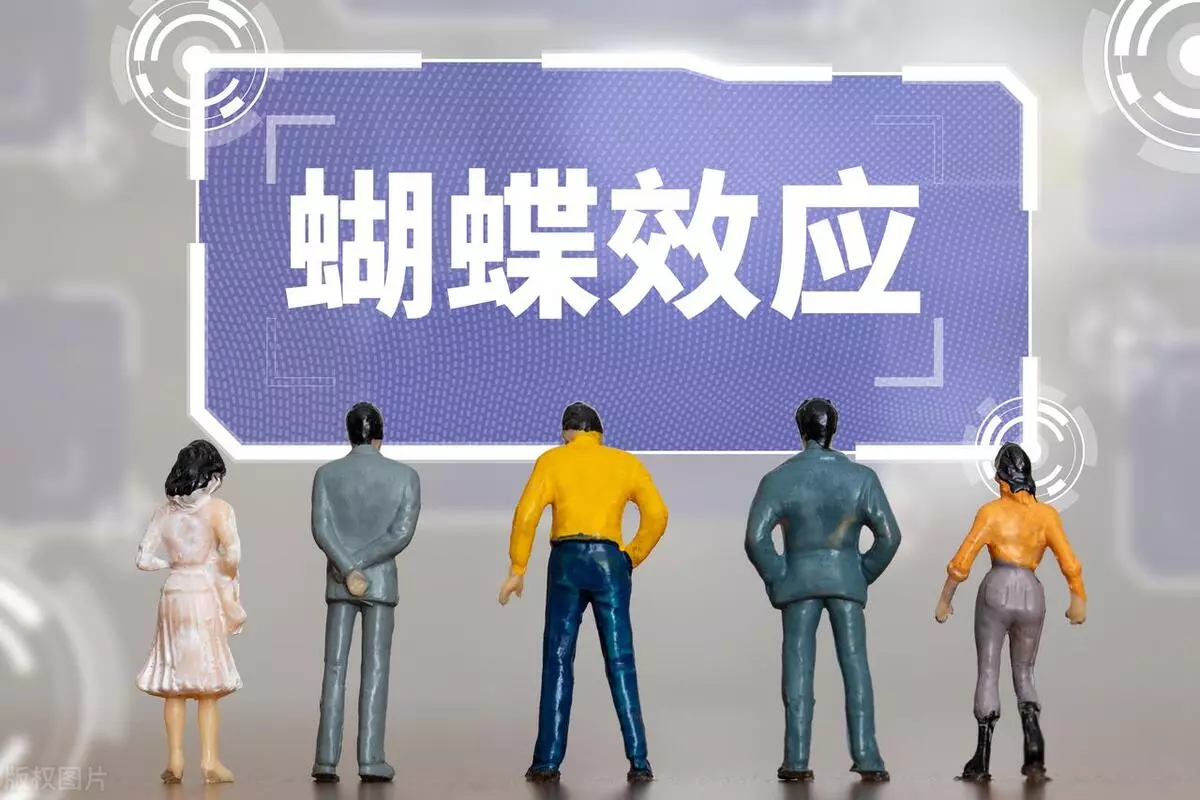 翩翩起舞的意思是什么(最佳答案)(3)