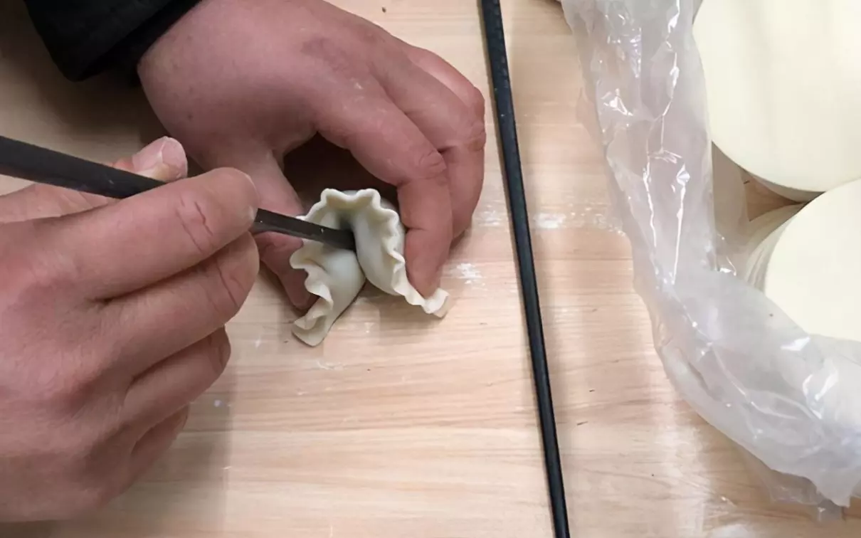 简单又好看的包饺子方法(19)
