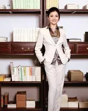 李颖与马云的关系(2)
