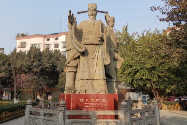 卖炭翁删掉了最后一句是什么.